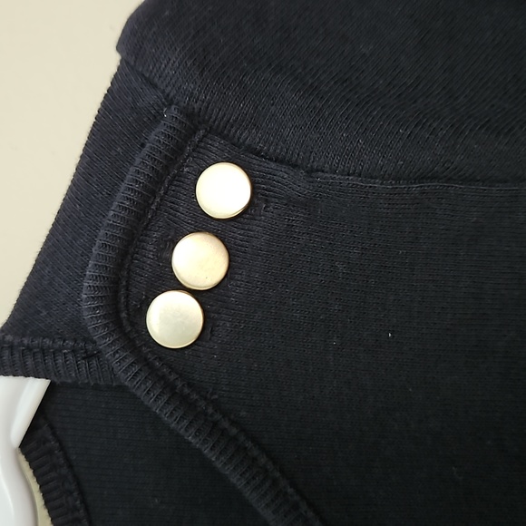 Ann Taylor Black boat neck 3/4 sleeve causal shirt - Picture 3 of 5